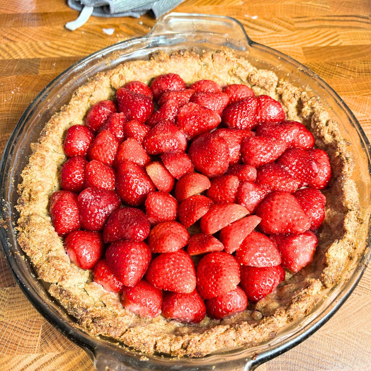 homemade strawberry pie made without meal planning